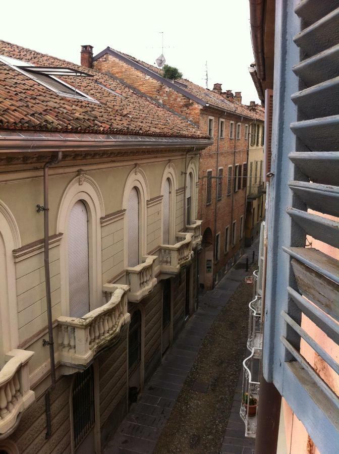 Appartamento In Centro Storico Asti Exterior photo