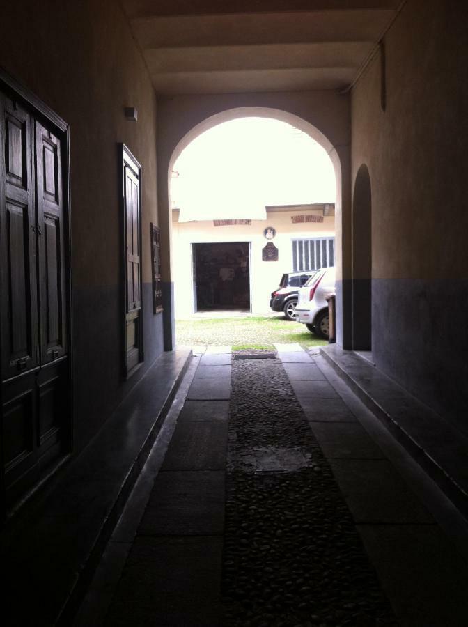 Appartamento In Centro Storico Asti Exterior photo